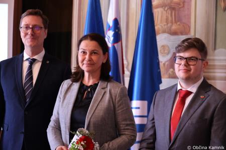 Občina Kamnik prejela certifikat Mladim prijazna občina 2022 – 2026 (20)